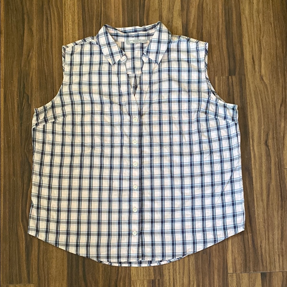 Sleeveless Pink Plaid Button-Front Women's Top